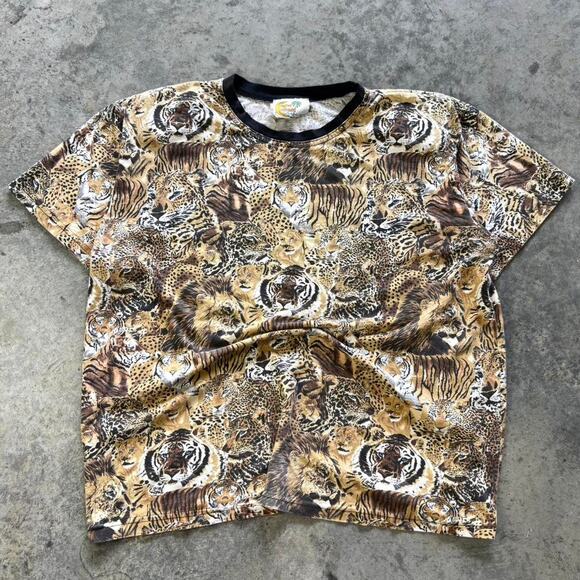 90s All Over Print Tiger & Lion T-shirt - Picture 1 of 5